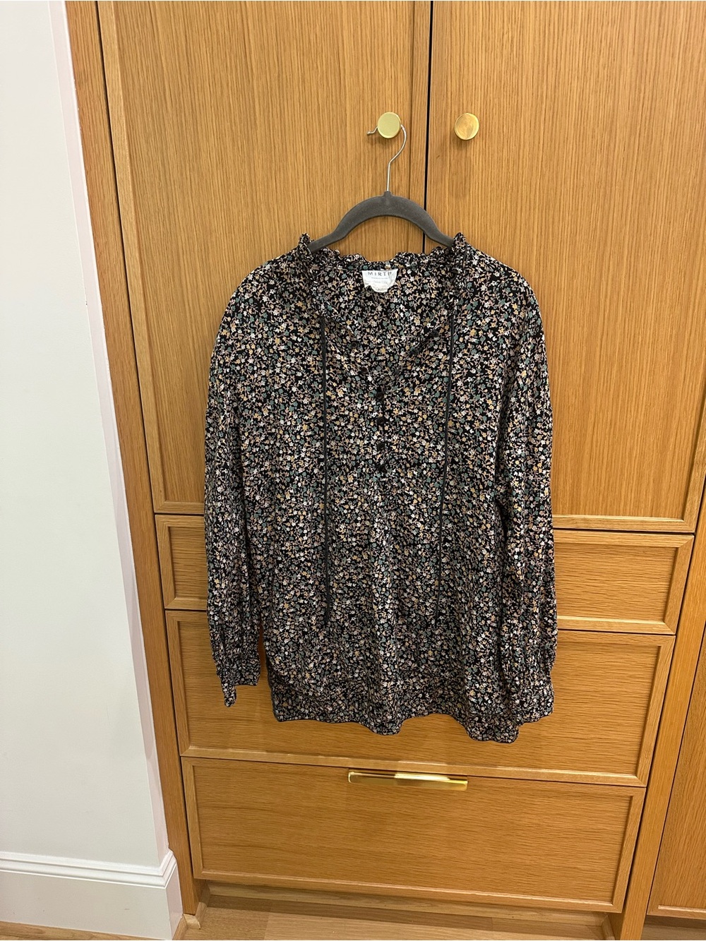 Mirth Floral Long-Sleeve Blouse, Size M